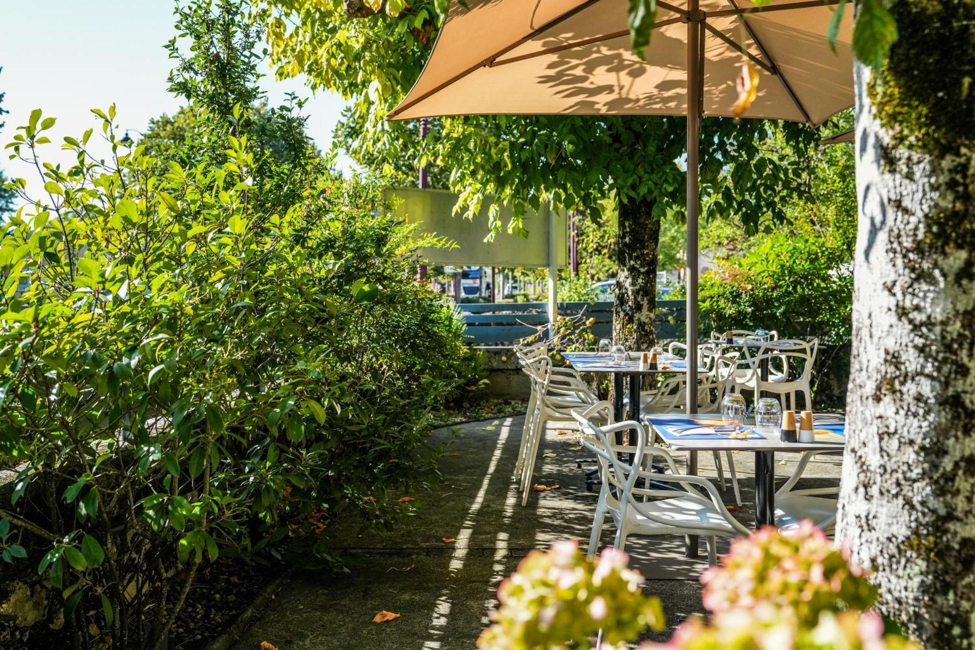 Logis Hotel & Restaurant Le Cadet De Gascogne Saint-Justin  Εξωτερικό φωτογραφία