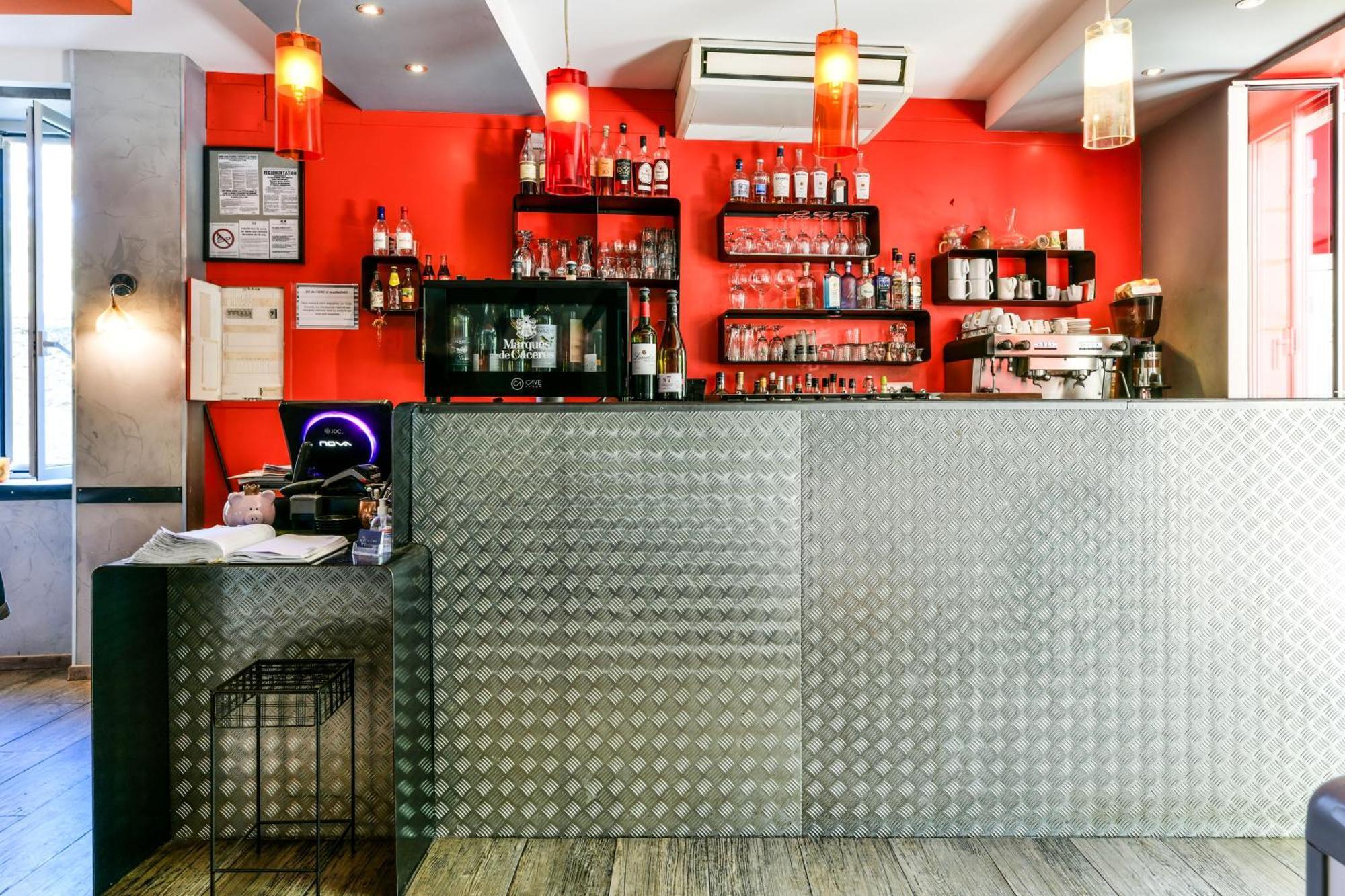 Logis Hotel & Restaurant Le Cadet De Gascogne Saint-Justin  Εξωτερικό φωτογραφία