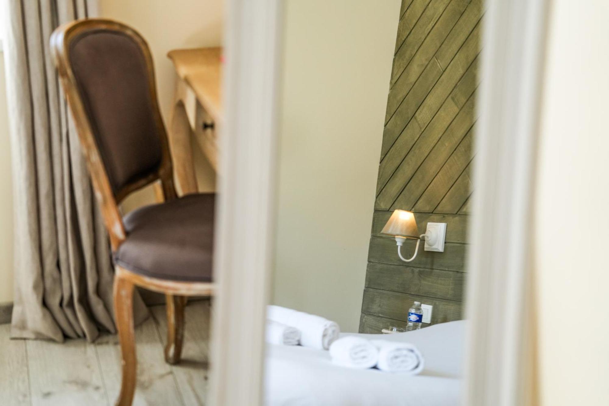 Logis Hotel & Restaurant Le Cadet De Gascogne Saint-Justin  Εξωτερικό φωτογραφία